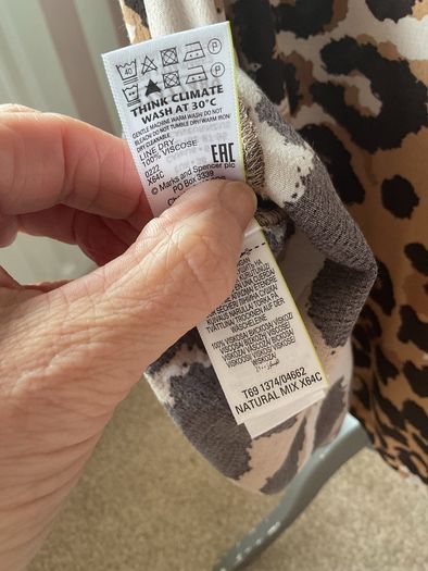 Bnwot size 10 marks & Spencer aminal print shirt dress with tie belt