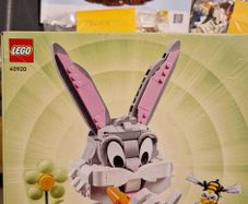 Looney Tunes Lego set