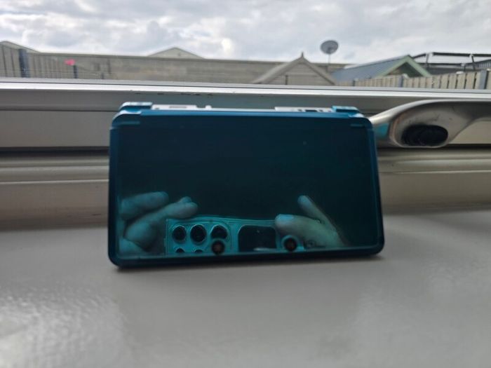 Nintendo 3ds coral blue