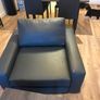 sofa Image 4