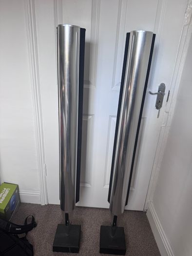 Bang and Olufsen Beolab 8000 floorstanding speakers