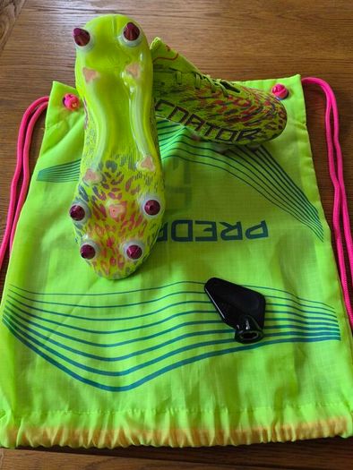 Adidas Predator Elite Boots Size 3.5UK