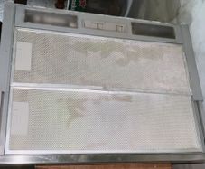 Kitchen extractor unit