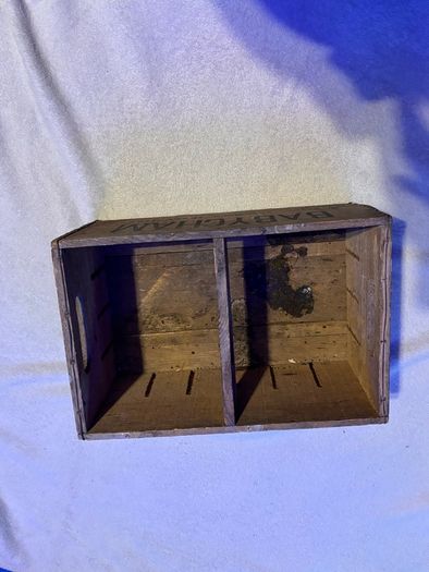 Babycham crate