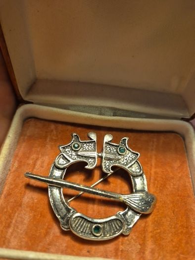 Vintage Brooch