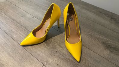 River Island High Heels Bright Yellow Size 6