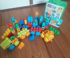 Mega Bloks First Builders Alphabet Musical Train Set
