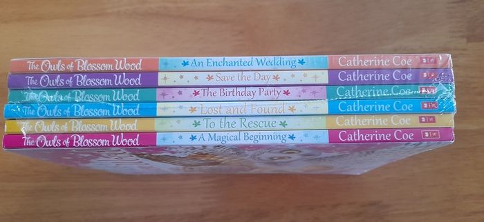 The Owls of Blossom Wood x 6 - new