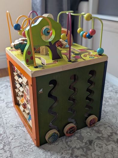 Zany Zoo cube