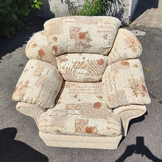 3+1+1 sofa
