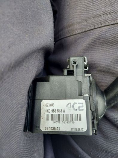 2007 MK5 Golf 1.9Tdi Indicator stalk/cruise control.