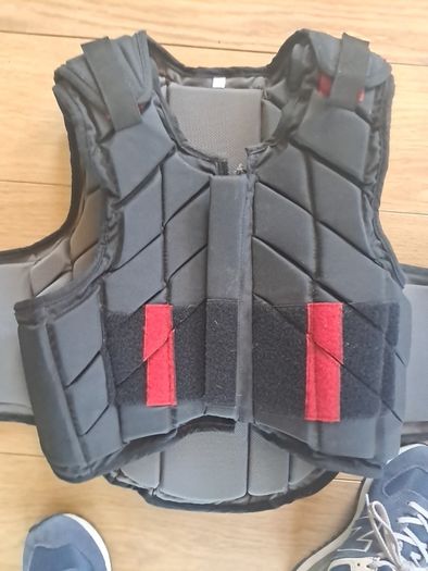 Body protector size child  L