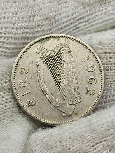Ireland 1962 6d Sixpence Mint Error Defective Planchet