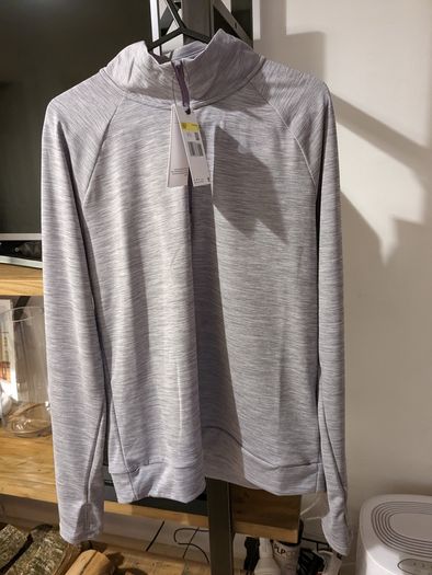 Ladies nike running top NEW