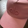 Alo Yoga Cap Image 2