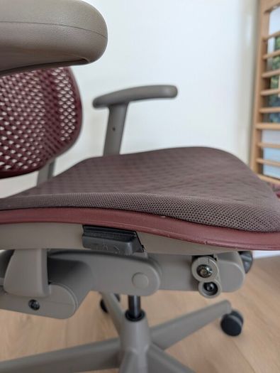 Herman Miller Celle V1 Office Chair