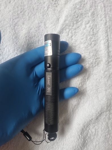Strong (!!!) PURPLE laser pointer. 18+ (will need to check ID).