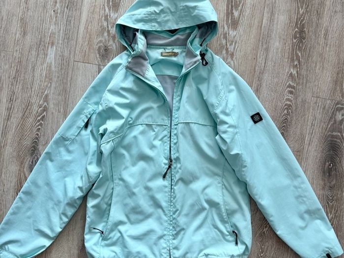 Light water resistant rain jacket windbreaker softshell hiking outdoor jacket