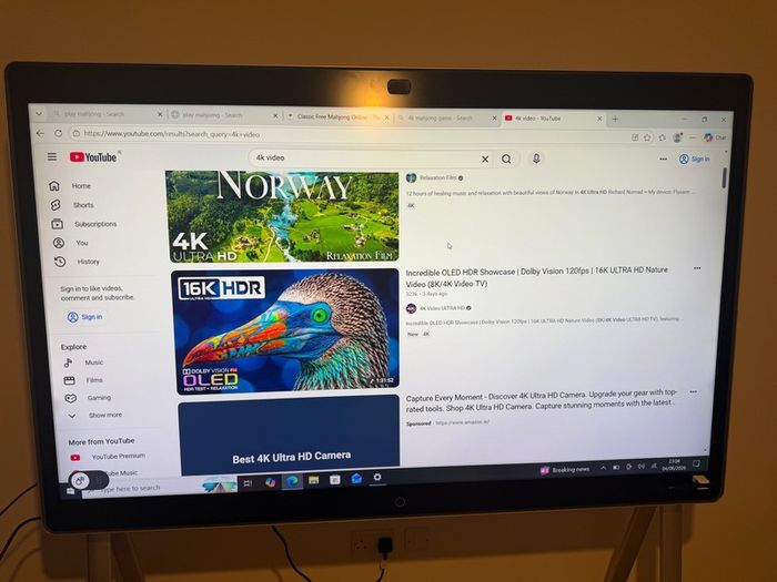 70" 4K Touchscreen Display