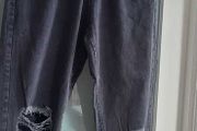 Wednesdays Girl black ripped barrel cropped jeans Sz 30 (Fit 10UK)