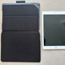 Apple iPad 6th Gen (32GB) + Logitech Keyboard Case  (Excellent/Like New Condition) Image 4