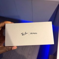 Brand New Sealed Ray-Ban Meta Skyler Gen 1 Transitions