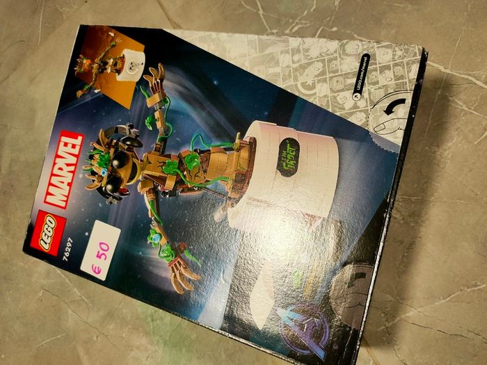 76297 Dancing Groot Lego