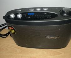 Vintage Roberts Radio