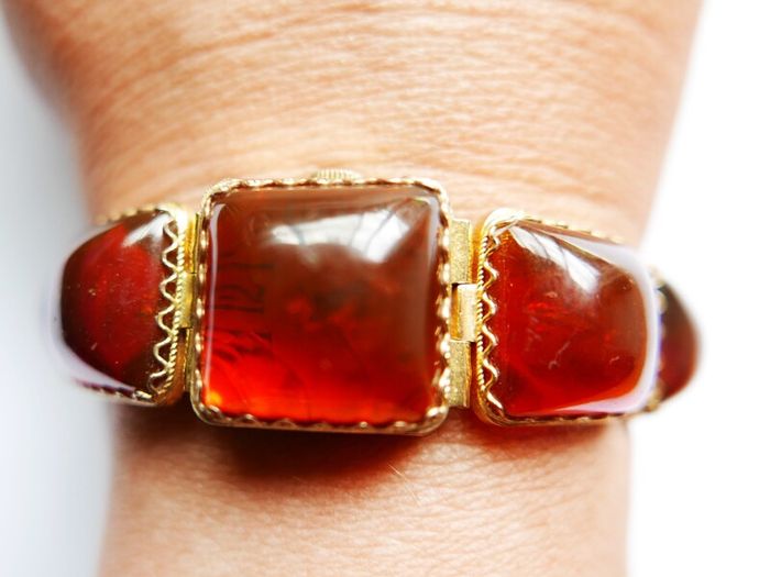 Vintage womens amber cocktail watch. Russian Watch Ladies CHAIKA