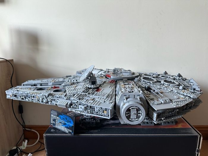 lego millennium falcon