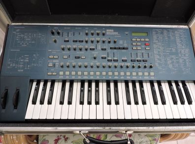 Korg MS2000 Analog Modeling Synthesizer