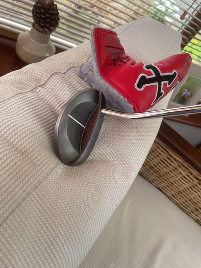 Scotty Cameron Red X 3 Putter 34 inch.