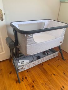 Baby Elegance Co-Glide Electric Bedside Crib