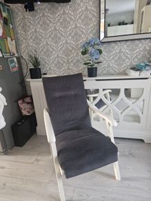 Free chair