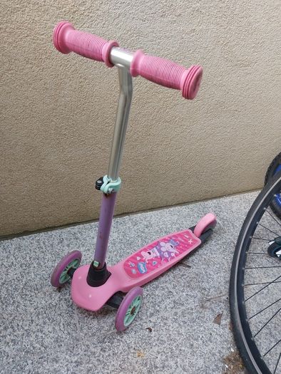 Scooter with helmet