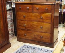 Victorian Mahogany Chest of Drawers