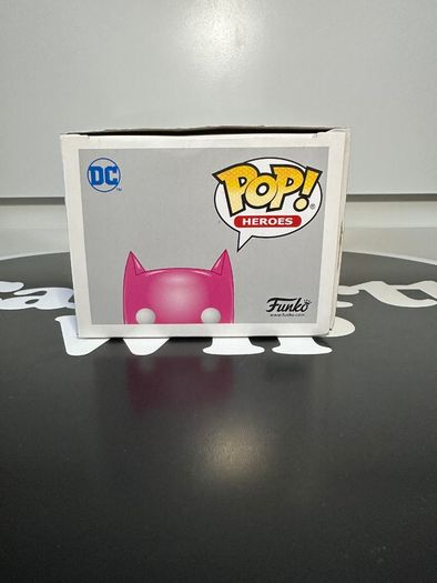 Funko Pop! DC Comics Batgirl (Pink) #363 Primark Exclusive