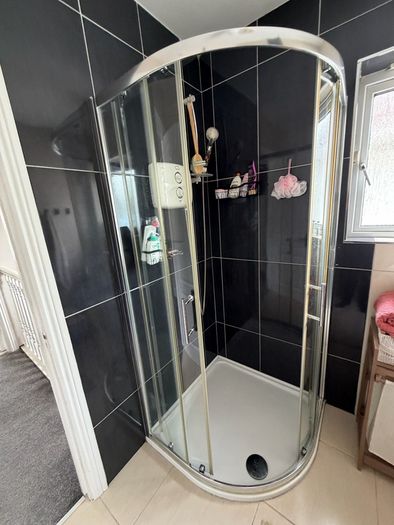 shower cabin