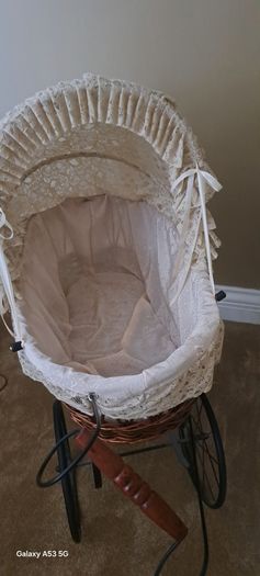 Traditional Wicker Dolls Pram