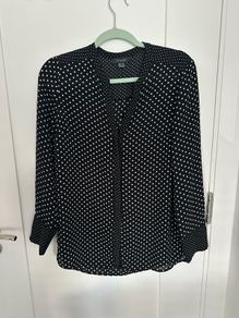 [clothes for adults] Black and white polka dot long sleeved top, size 40/12