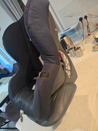 Free to Go - britex eclipse car seat 9kg - 18kg good condition- free to go