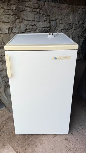 Small Fridge Freezer