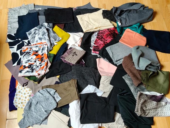 Mixed Fabrics & Jersey Scraps for Sewing & Crafts