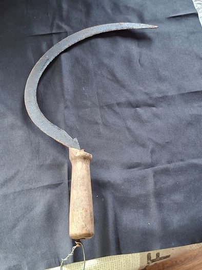Antique Farm Hand-Forged Sickle or Reaping Hook PRICE IS FOR 1 ONLY Postage available or Collection,
