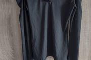 Cold shoulder topColor_BLACK_ with pearls fits xs s m new