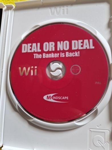 Deal or No Deal The Banker is Back Nintendo Wii Games Original