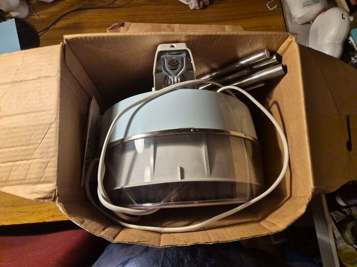 Unique Item: Vintage Philips HP 4618 Freestanding Hairdryer Hard Bonnet Made in Holland