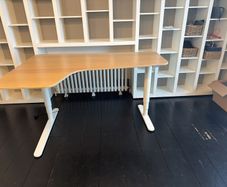 IKEA Motion Desk
