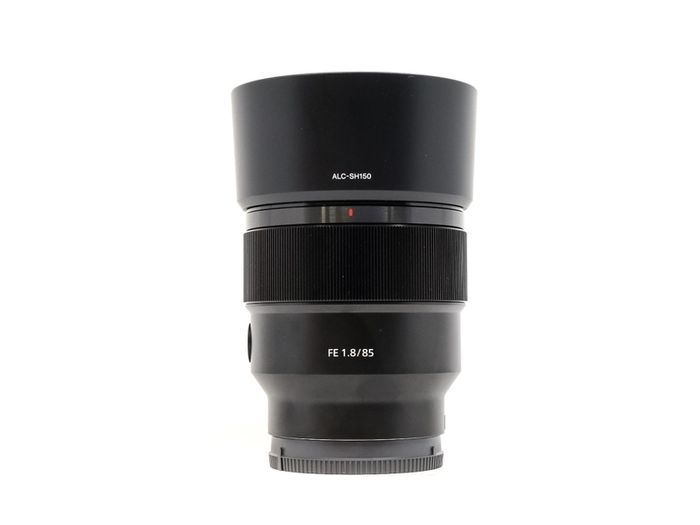 Sony 85mm 1.8 FE lens