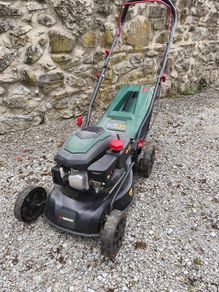 Lawnmower